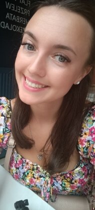 InstaCam live cam chat and private conversation preview